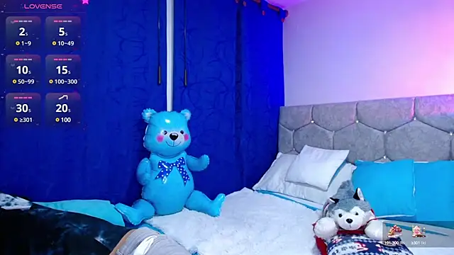 OwenBluee online show from 12.13.24