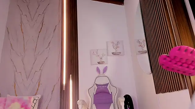 mia six66 online show from 11.14.25