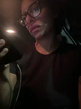 myloveforyouu online show from 09.09.25