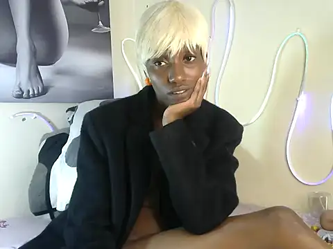 Snapshot of SexyPanker chatting on 12.24.24 SexyPanker online show from 12.24.24