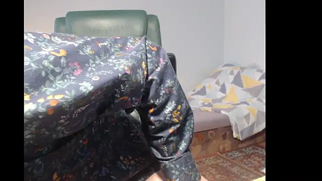 tuttiluss44 online show from 11.14.25