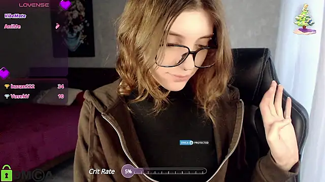 Snapshot of CherryBloom777 chatting on 12.10.24 CherryBloom777 online show from 12.10.24