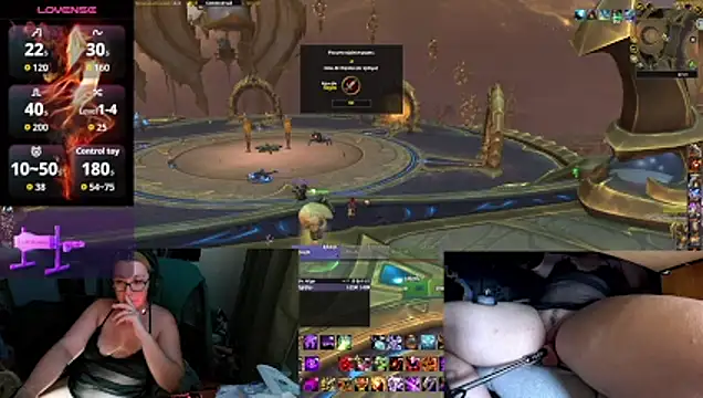 Snapshot of lili-hot-77 chatting on 09.14.25 lili-hot-77 online show from 09.14.25