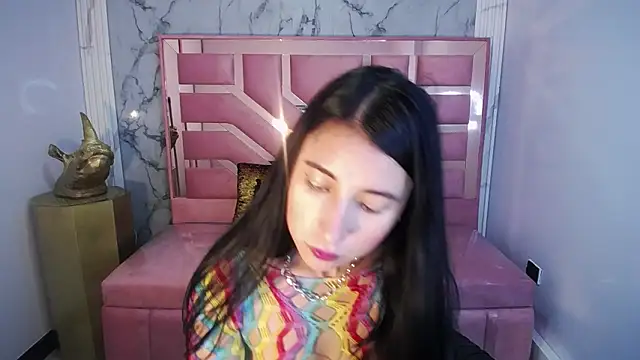 lizzyluk ch online show from 02.15.25