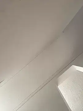 SweetLatiin  online show from 11.16.25