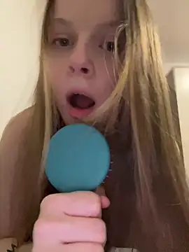 wrenlie online show from 12.14.24