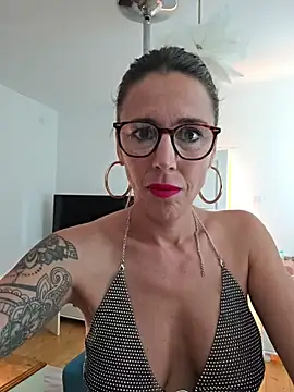 Klamsine online show from 07.29.26
