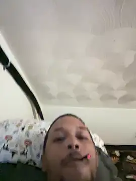 Snapshot of rayyymack chatting on 02.06.25 rayyymack online show from 02.06.25