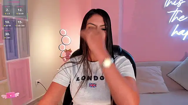 ArianaDumont online show from 11.04.25