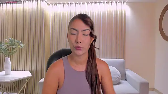 ArianaDumont online show from 06.01.26