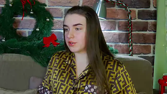 Snapshot of Sofia_Hugs chatting on 01.16.26 Sofia Hugs online show from 01.16.26