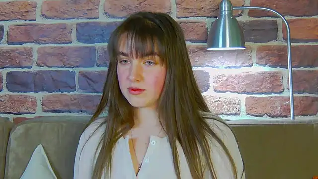 Snapshot of Sofia_Hugs chatting on 02.06.26 Sofia Hugs online show from 02.06.26