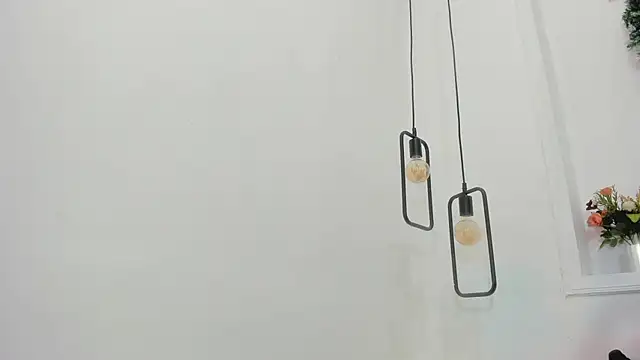 penelope handaos online show from 12.20.24