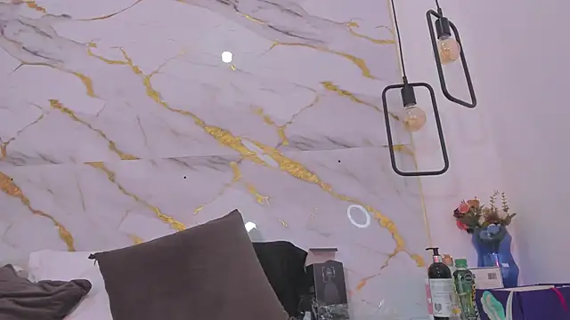 penelope handaos online show from 02.01.25