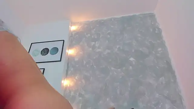 penelope handaos online show from 03.10.25