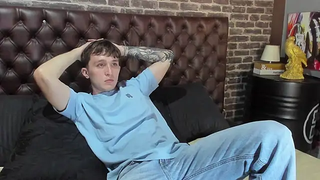 Dylanwhite23  online show from 01.11.26