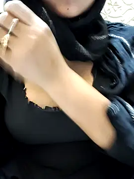 Indian-Nazia online show from 11.24.25