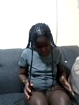 Snapshot of Sweetcecie01 chatting on 10.23.25 Sweetcecie01 online show from 10.23.25