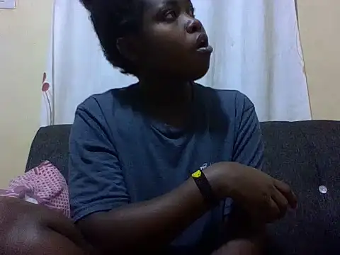 Sweetcecie01 online show from 06.16.26