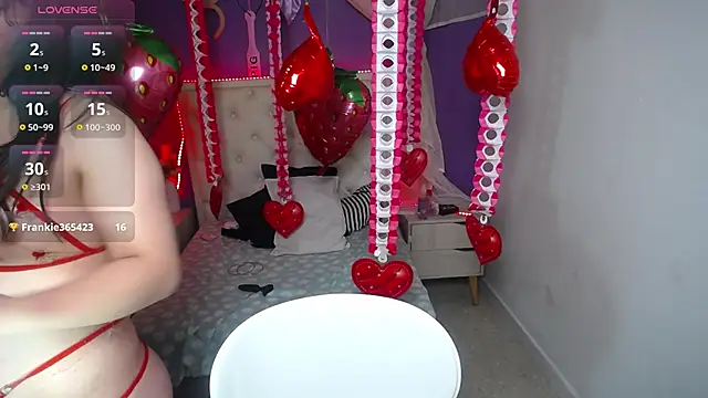 Ingrid Casas online show from 02.14.25
