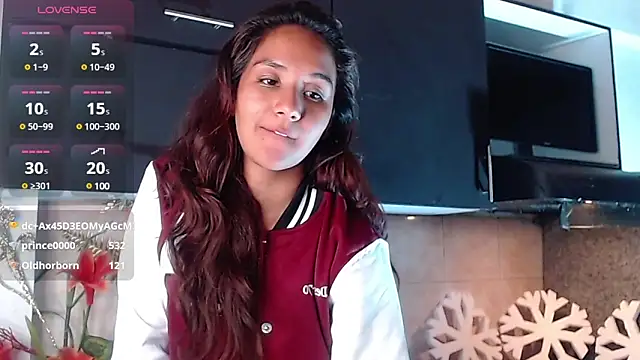 Snapshot of PoisonIvy15_ chatting on 12.24.24 PoisonIvy15  online show from 12.24.24