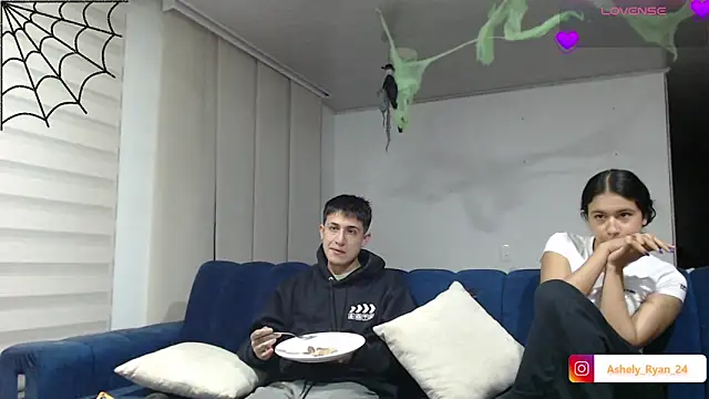 ashely ryan24 online show from 10.23.25