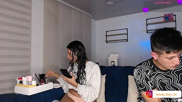 ashely ryan24 online show from 01.10.26