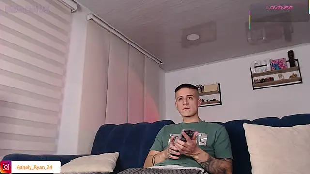ashely ryan24 online show from 06.25.26