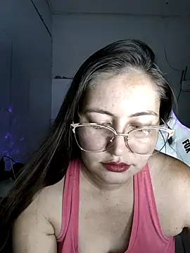 Snapshot of dani123unica chatting on 10.06.25 dani123unica online show from 10.06.25