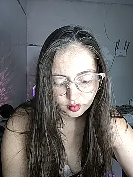 Snapshot of dani123unica chatting on 10.09.25 dani123unica online show from 10.09.25