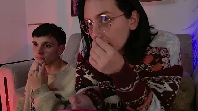 Snapshot of DeniseandDerek_time chatting on 02.10.25 DeniseandDerek time online show from 02.10.25