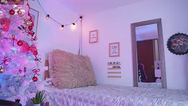 adamaria 1 online show from 12.21.24