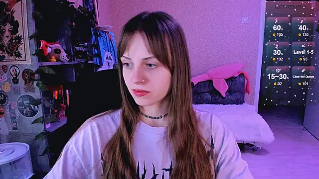 NaniMoore online show from 02.06.25