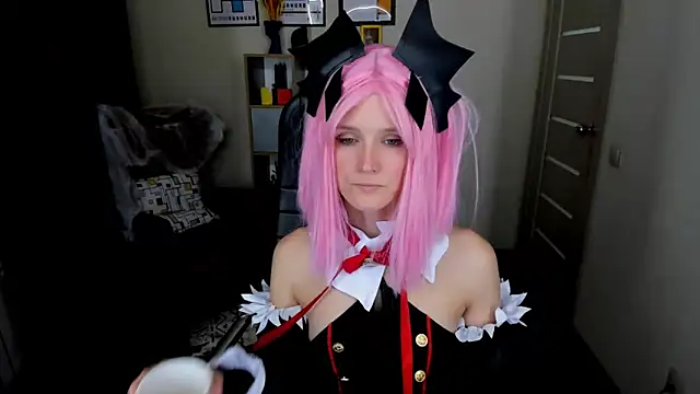 FrancescaCollins online show from 10.27.25