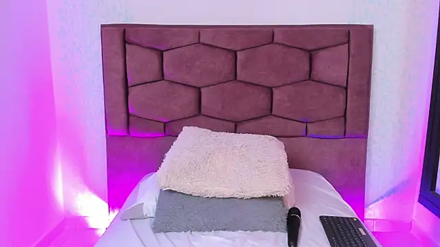 Eva ritz online show from 12.15.24