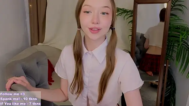 VioletMills online show from 03.09.25