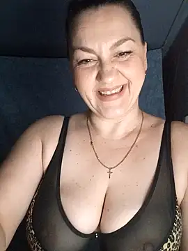 Snapshot of Ant0nina chatting on 03.16.25 Ant0nina online show from 03.16.25