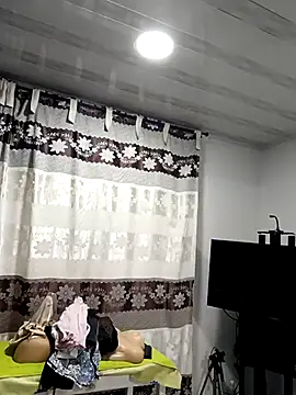 amaranta c online show from 10.27.25