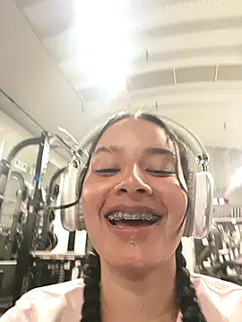  vaness online show from 12.30.24