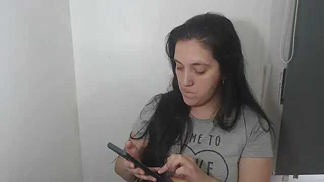 Snapshot of lulitasexy chatting on 01.04.25 lulitasexy online show from 01.04.25