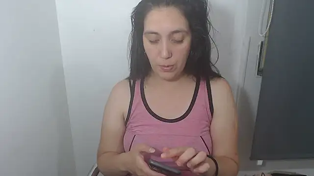 Snapshot of lulitasexy chatting on 01.15.25 lulitasexy online show from 01.15.25