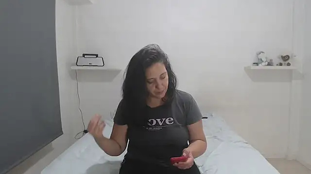 Snapshot of lulitasexy chatting on 01.18.26 lulitasexy online show from 01.18.26