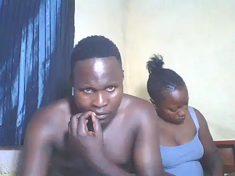 Snapshot of Jesse_Kingkong chatting on 11.07.25 Jesse Kingkong online show from 11.07.25