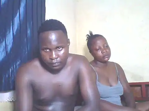 Snapshot of Jesse_Kingkong chatting on 11.08.25 Jesse Kingkong online show from 11.08.25