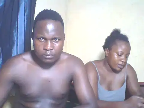 Snapshot of Jesse_Kingkong chatting on 11.19.25 Jesse Kingkong online show from 11.19.25