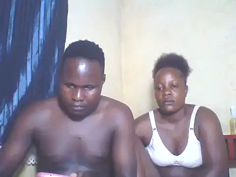 Snapshot of Jesse_Kingkong chatting on 11.20.25 Jesse Kingkong online show from 11.20.25