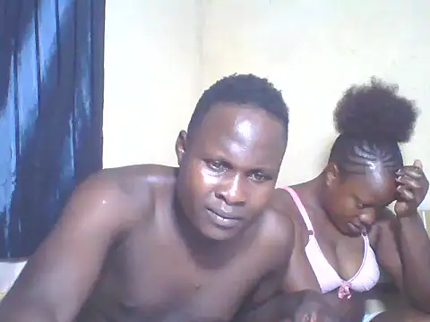 Snapshot of Jesse_Kingkong chatting on 11.21.25 Jesse Kingkong online show from 11.21.25