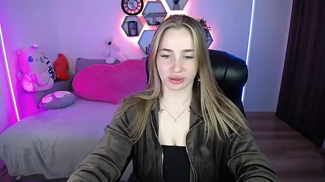 SabrinViolet online show from 05.09.26