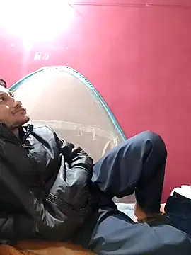 Snapshot of Indiandaddy11 chatting on 01.29.25 Indiandaddy11 online show from 01.29.25