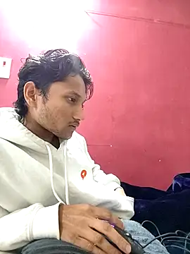 Snapshot of Indiandaddy11 chatting on 02.14.25 Indiandaddy11 online show from 02.14.25